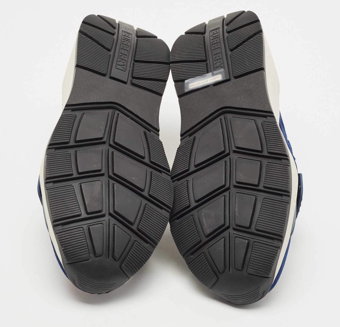 Burberry navy blue  black nylon and rubber Arthur top sneaker Size 44